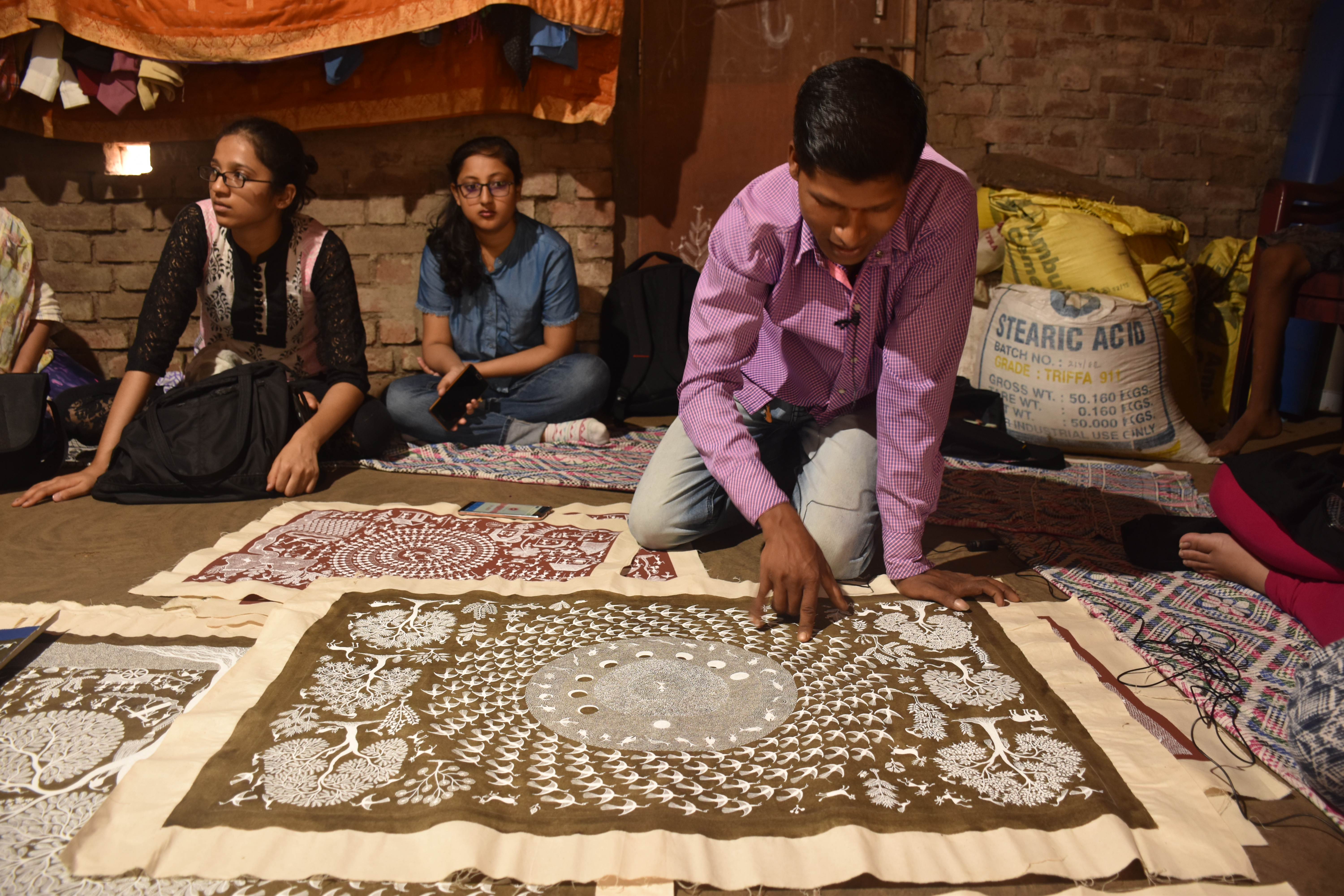 Student Engagement with Craft Cluster - Warli Painting