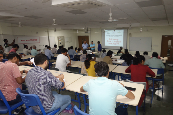 Hindi-Pakhwada-2022_04