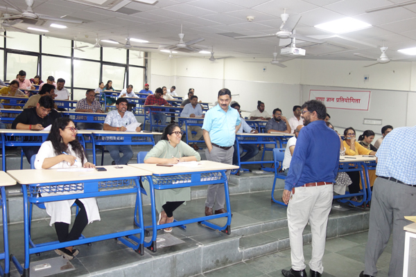 Hindi-Pakhwada-2022_05