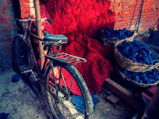 Students working during Craft Cluster visit