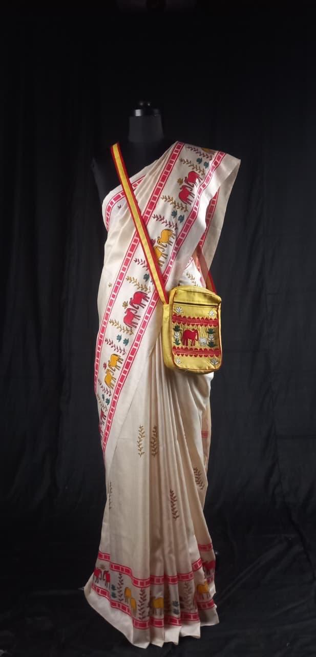 Alumni Saree Design Graces the President 4