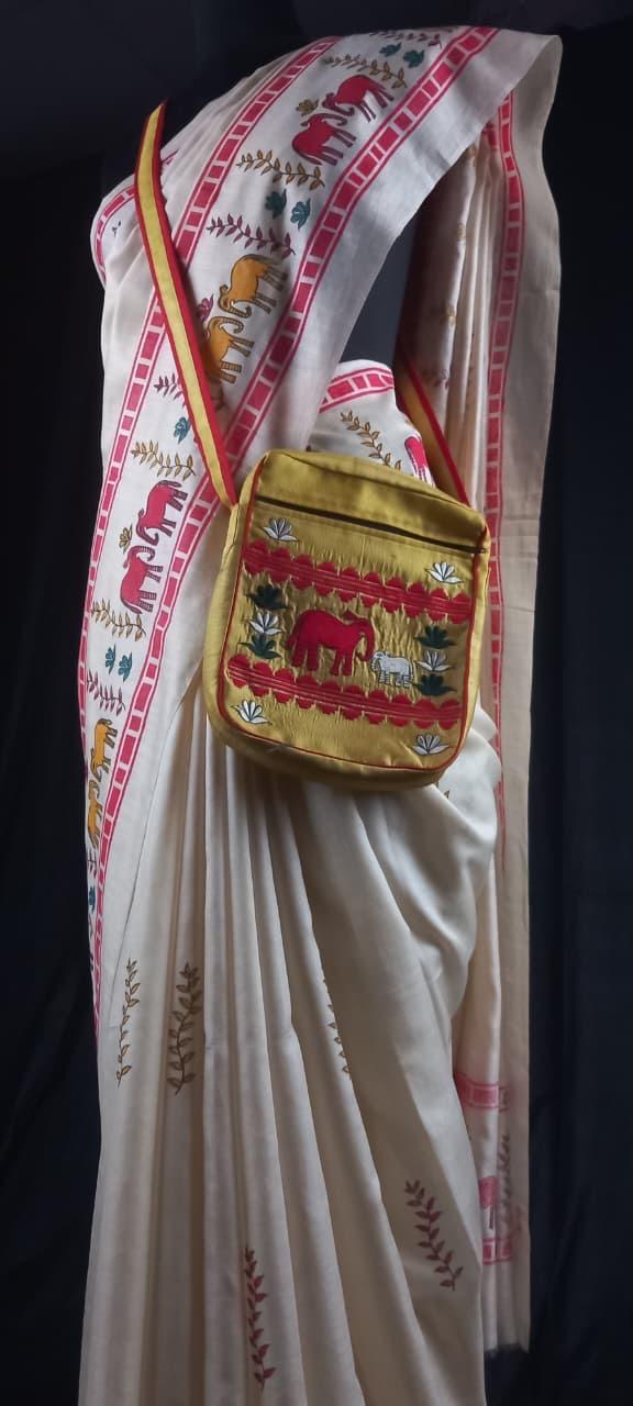 Alumni Saree Design Graces the President 5
