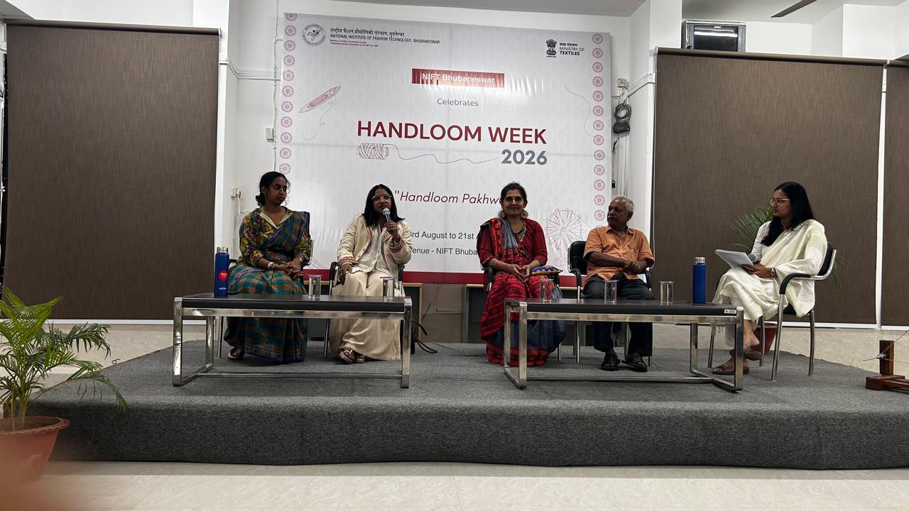 HANDLOOM DAY