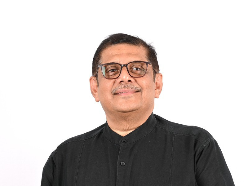 Dr Sanjay Shrivastava