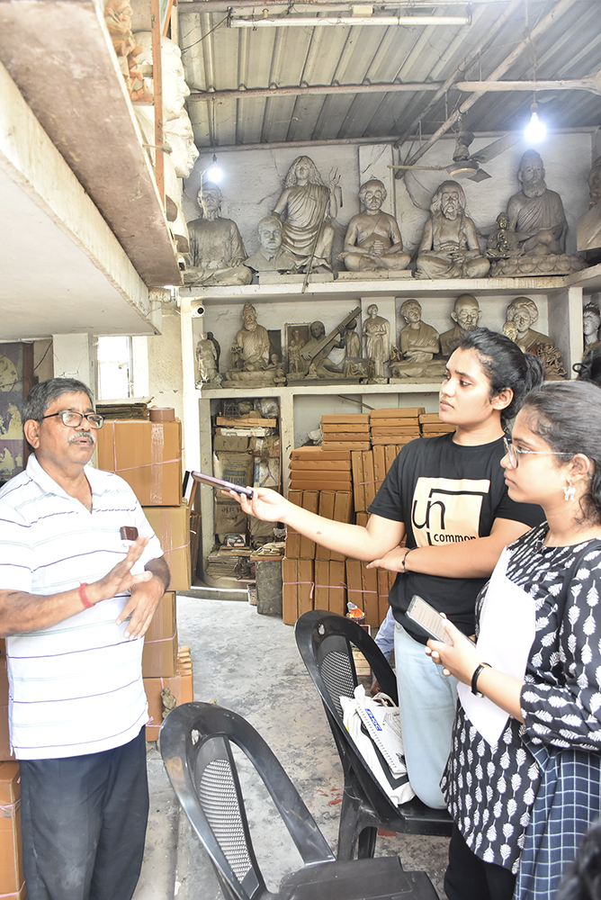 Crafting Stories in Clay- The Legacy of Krishnanagar's Artisans