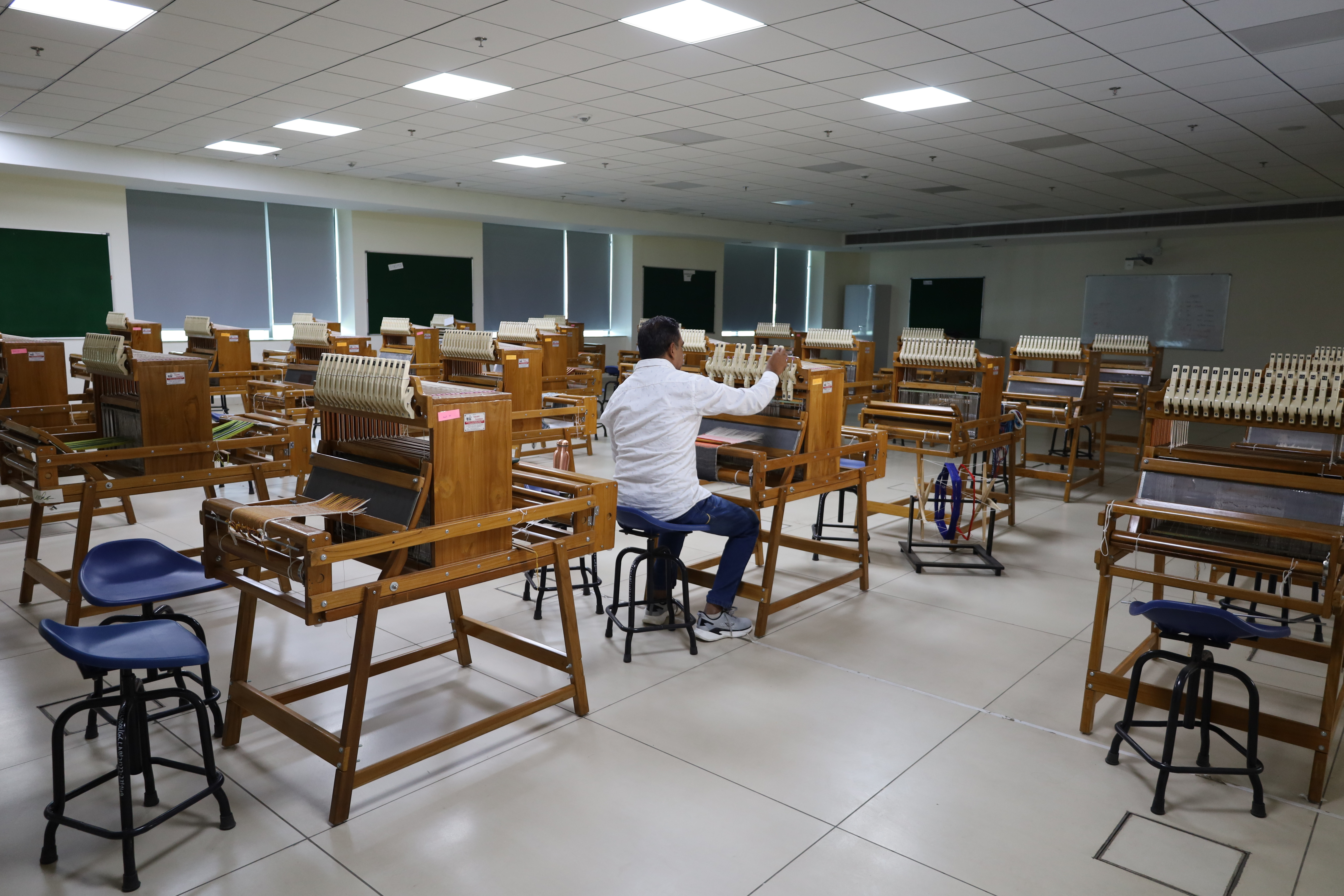 Weaving Lab